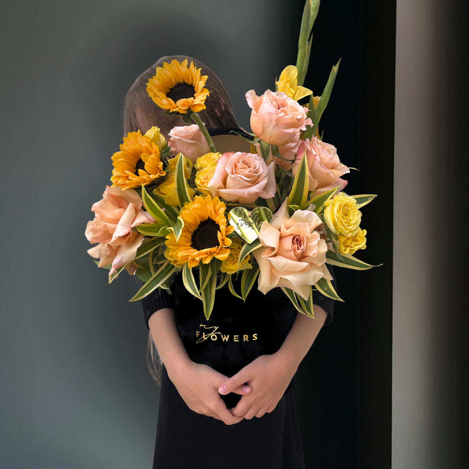 Golden Glow - 100 gold roses
