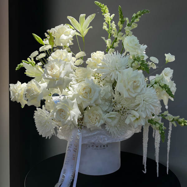Winter Morning - A Premium Floral Gift in a Box