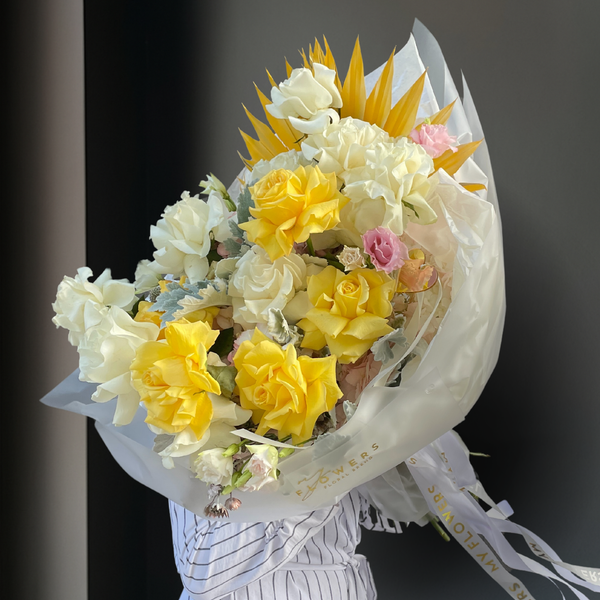 Thank You Flowers – Yellow Roses, White Roses, Lisianthus, Hydrangea, and Dusty  Miller